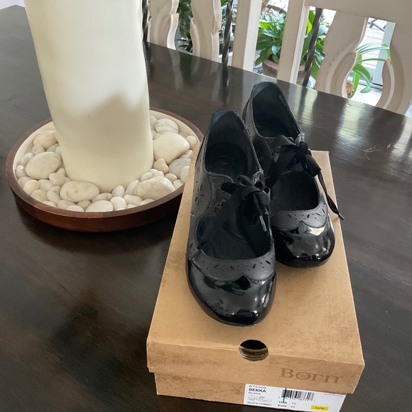 Born - Picture 1 of 4